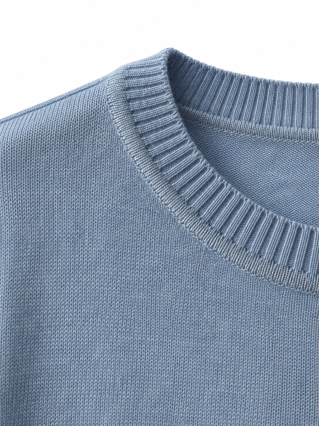 Maglione Snoopy Basket azzurro — dettaglio del filato