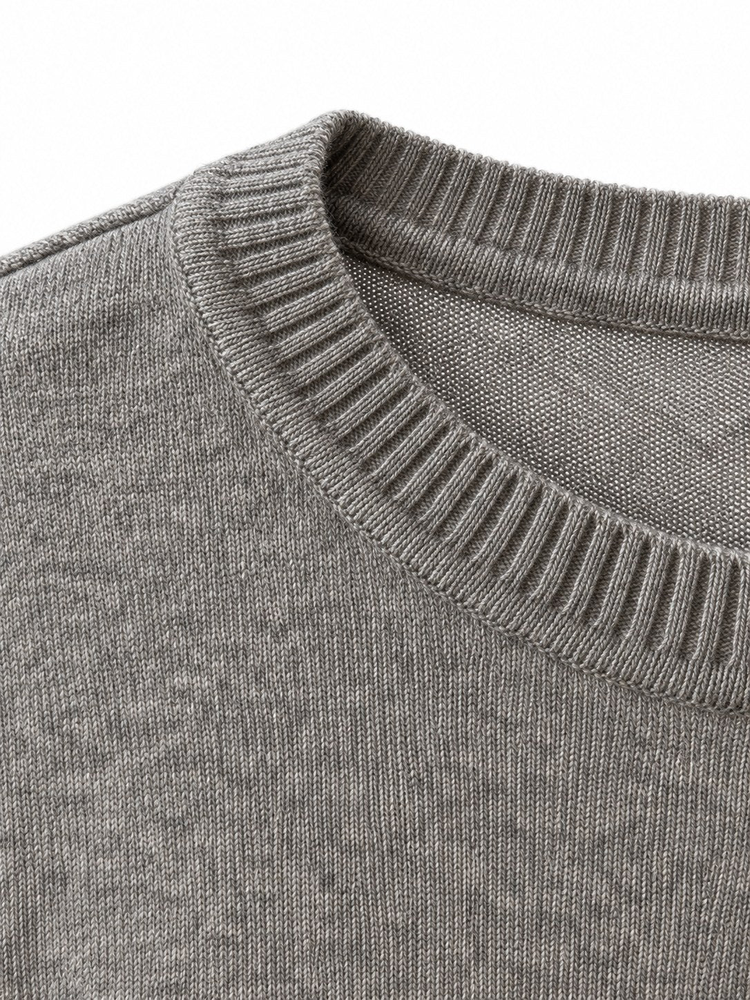Maglione Snoopy Basket grigio — dettaglio del filato
