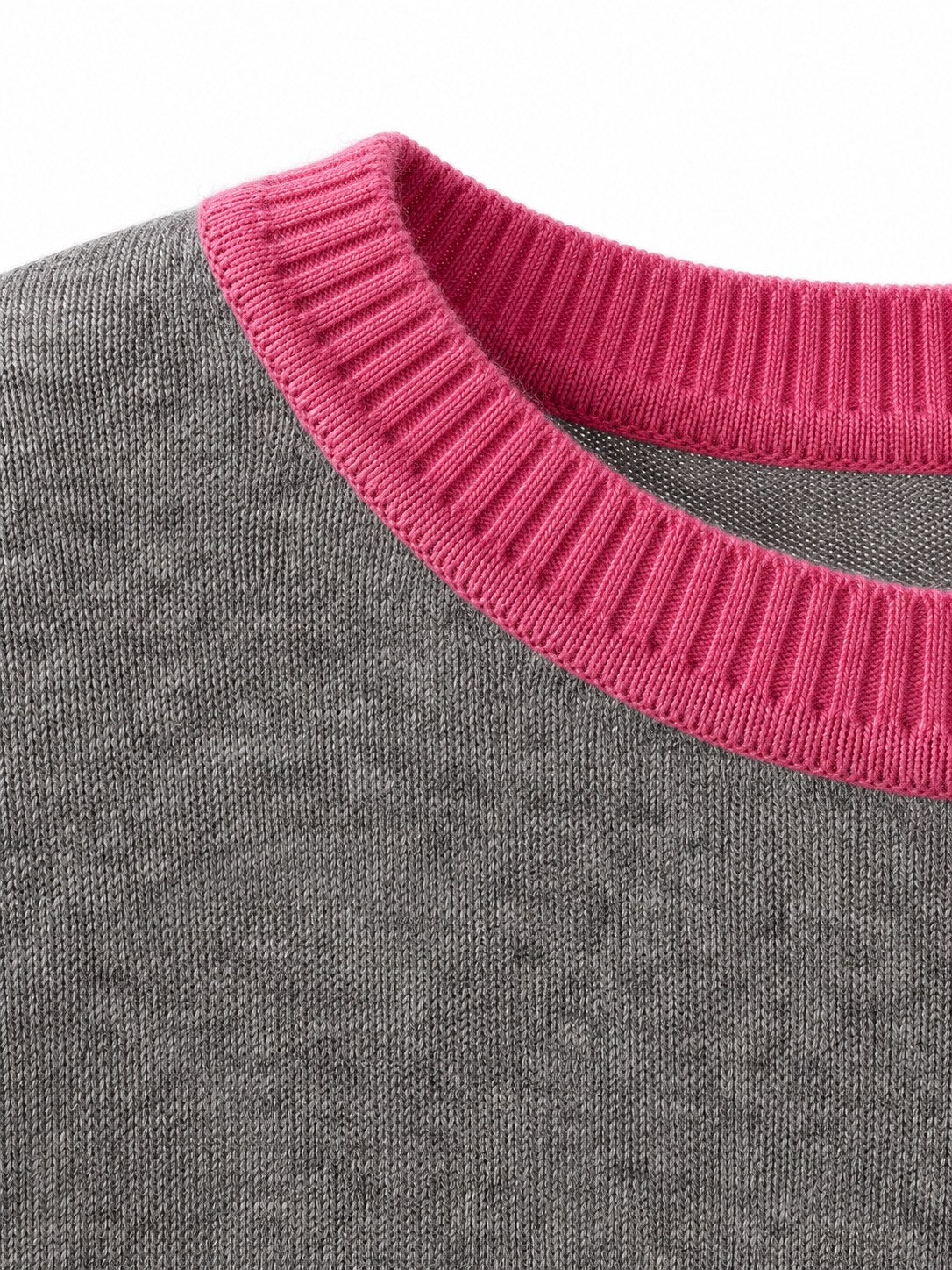 Maglione Snoopy Golf grigio/rosa — dettaglio del filato